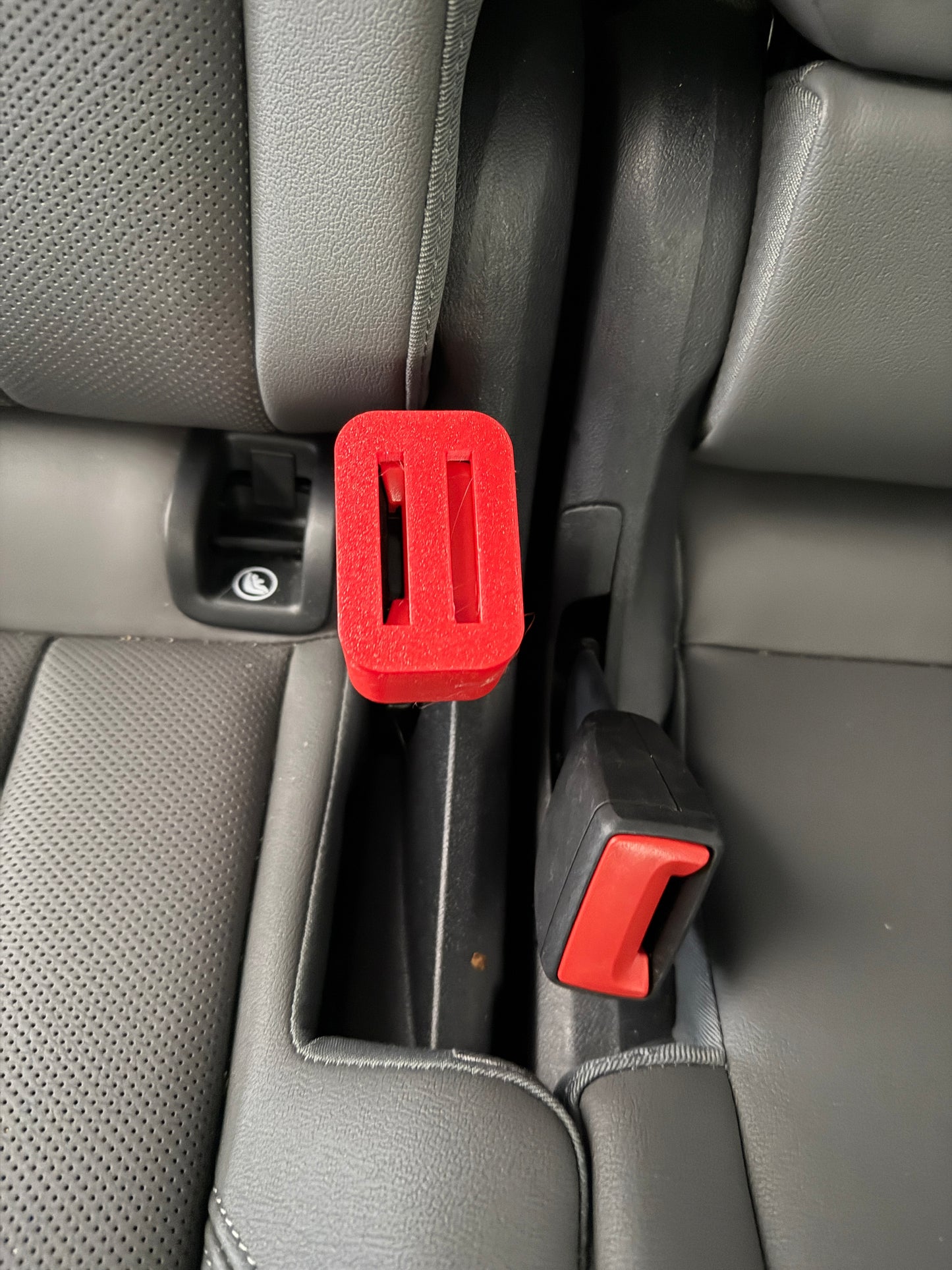 Seatbelt Clip